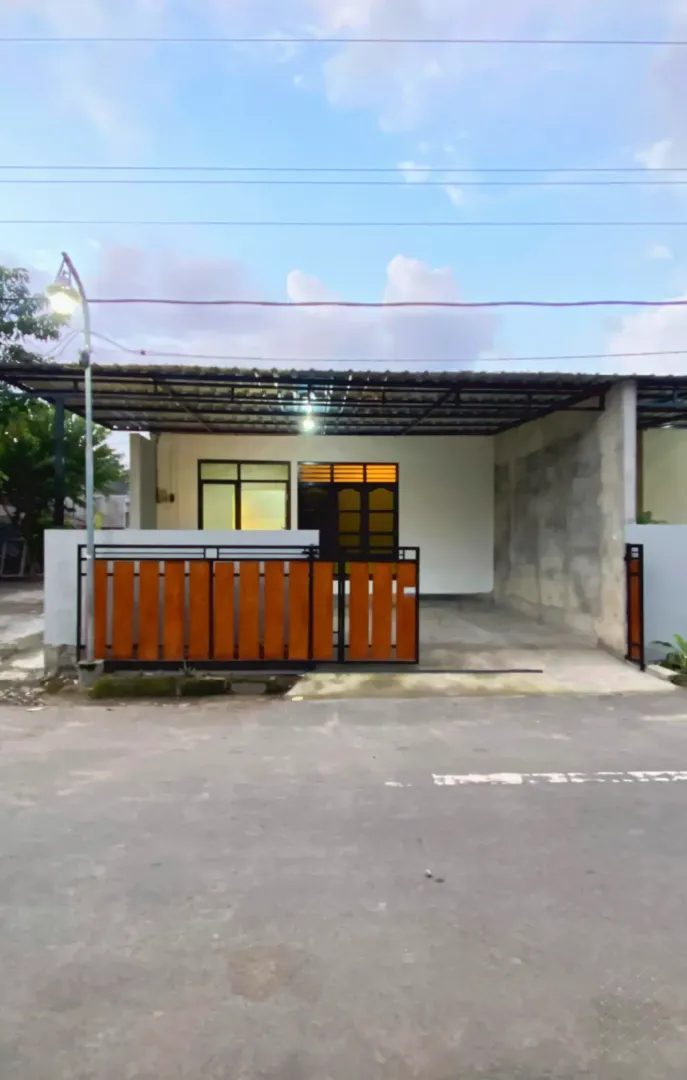FOR RENT RUMAH MINIMALIS 2 KAMAR AREA KADIROJO - PURWOMARTANI - 2K03AL150625