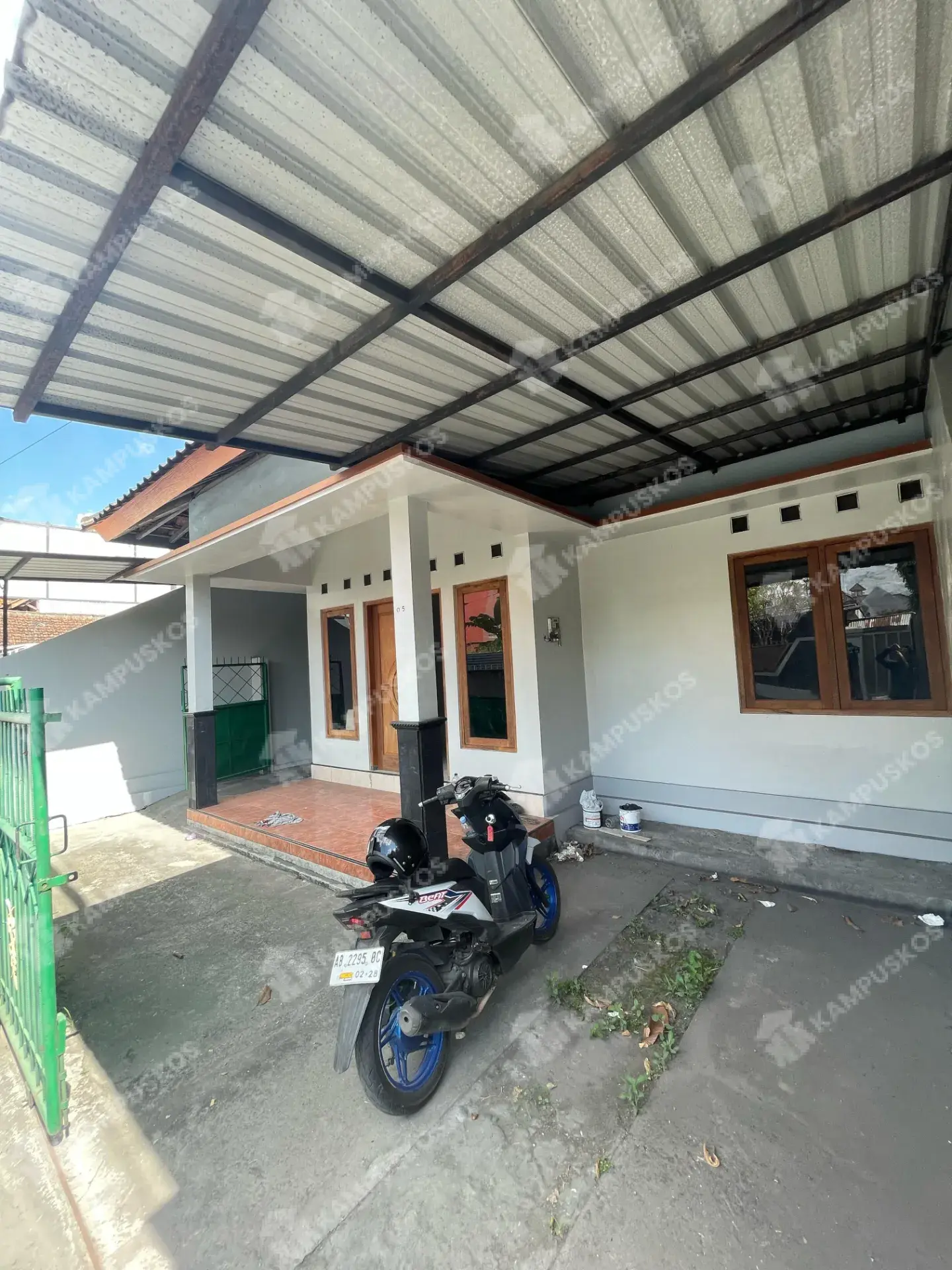 DIKONTRAKAN RUMAH 3 KAMAR AREA MINOMARTANI  3K03PG020425