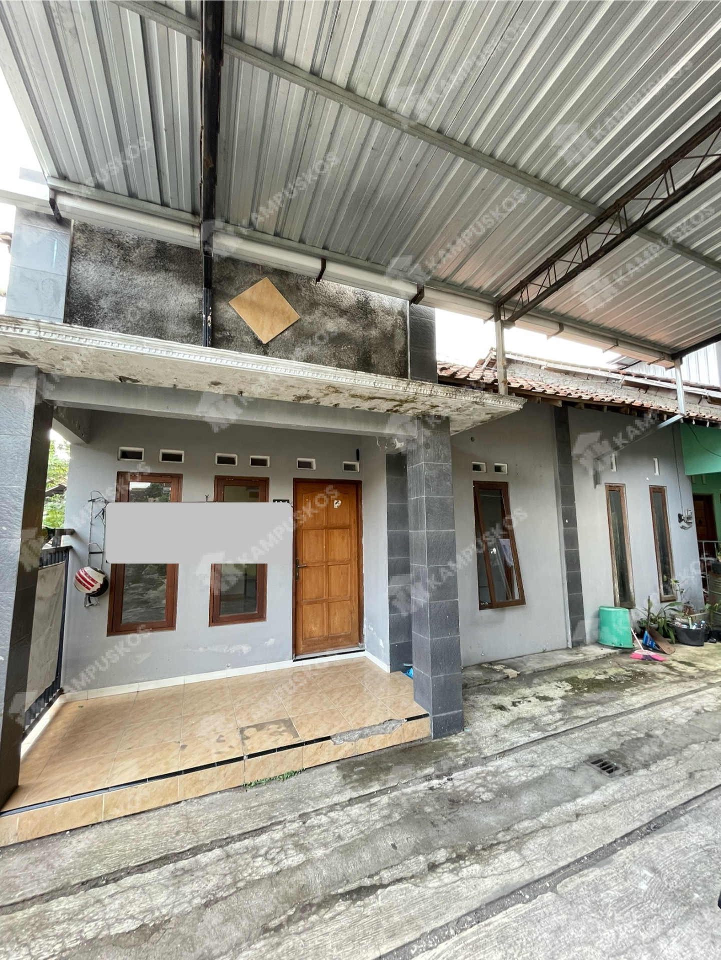 KONTRAKAN 3 AREA JAKAL KM 7 PASAR COLOMBO
