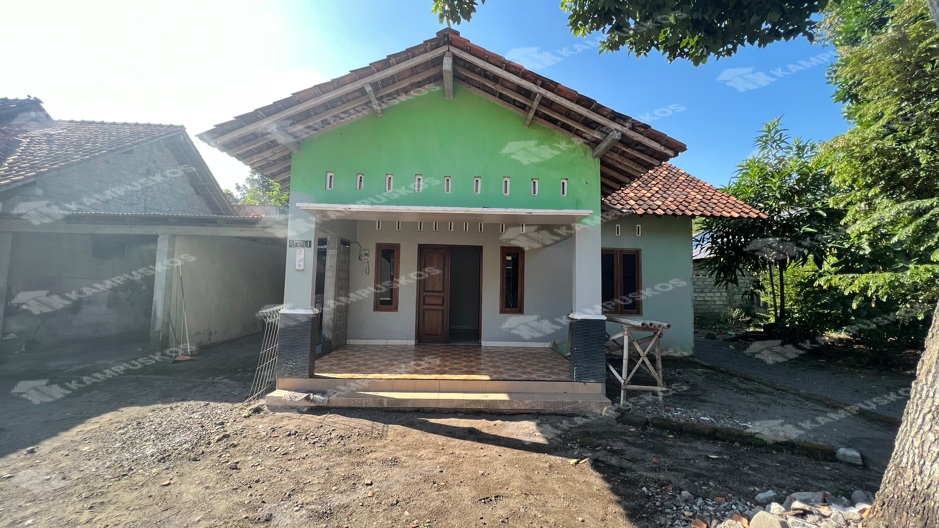 Dikontrakkan Rumah Pet Friendly 3 Kamar Di Maguwoharjo 3K03RS080725