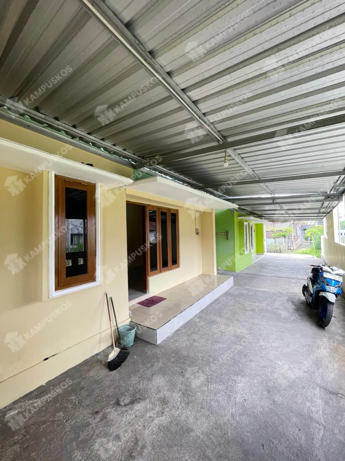 DIKONTRAKAN RUMAH 2 KAMAR AREA GEJAYAN 2K02PG130625