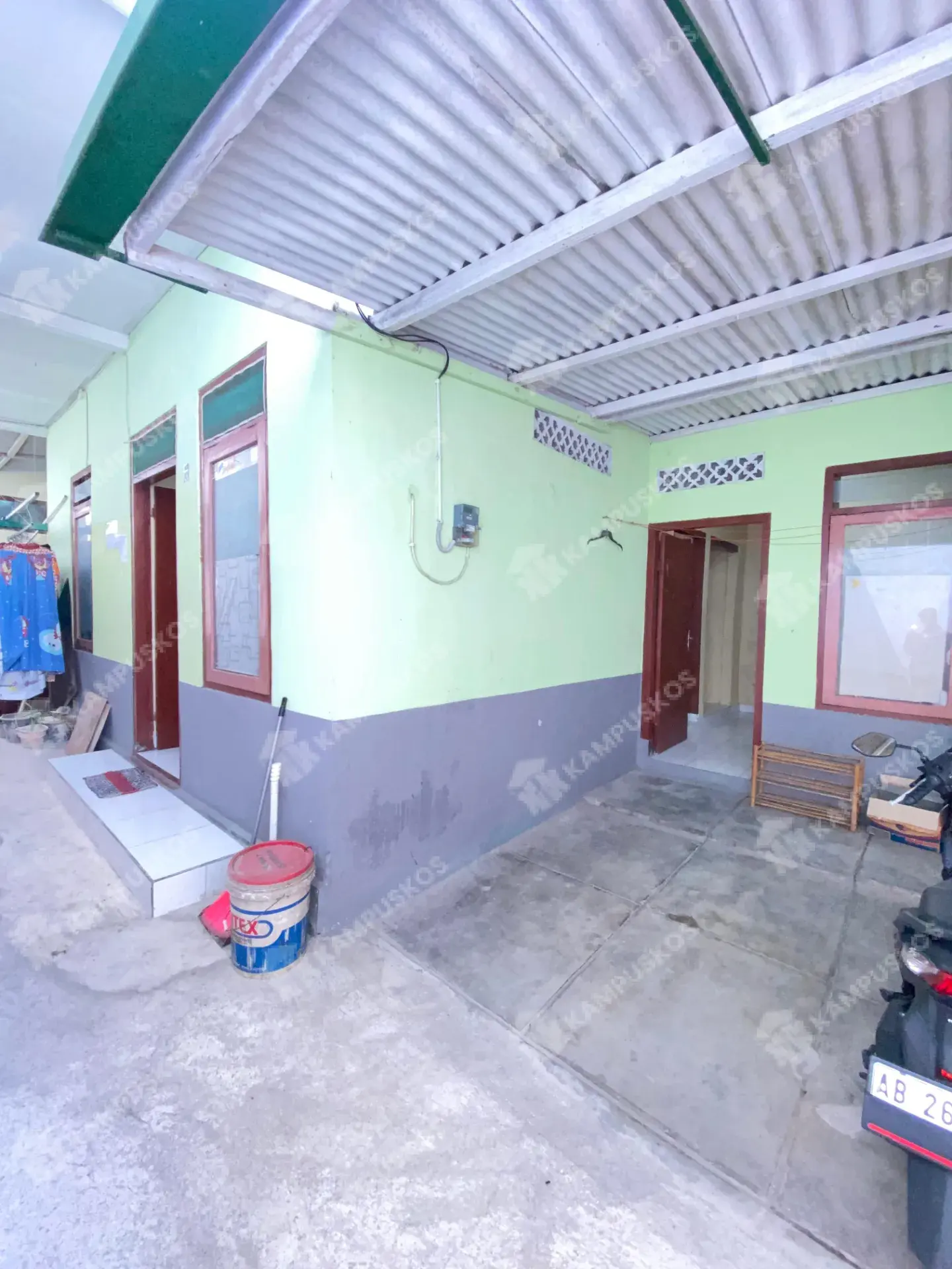 DIKONTRAKKAN RUMAH 2 KAMAR DI JAKAL KM 7 2K04AL060825