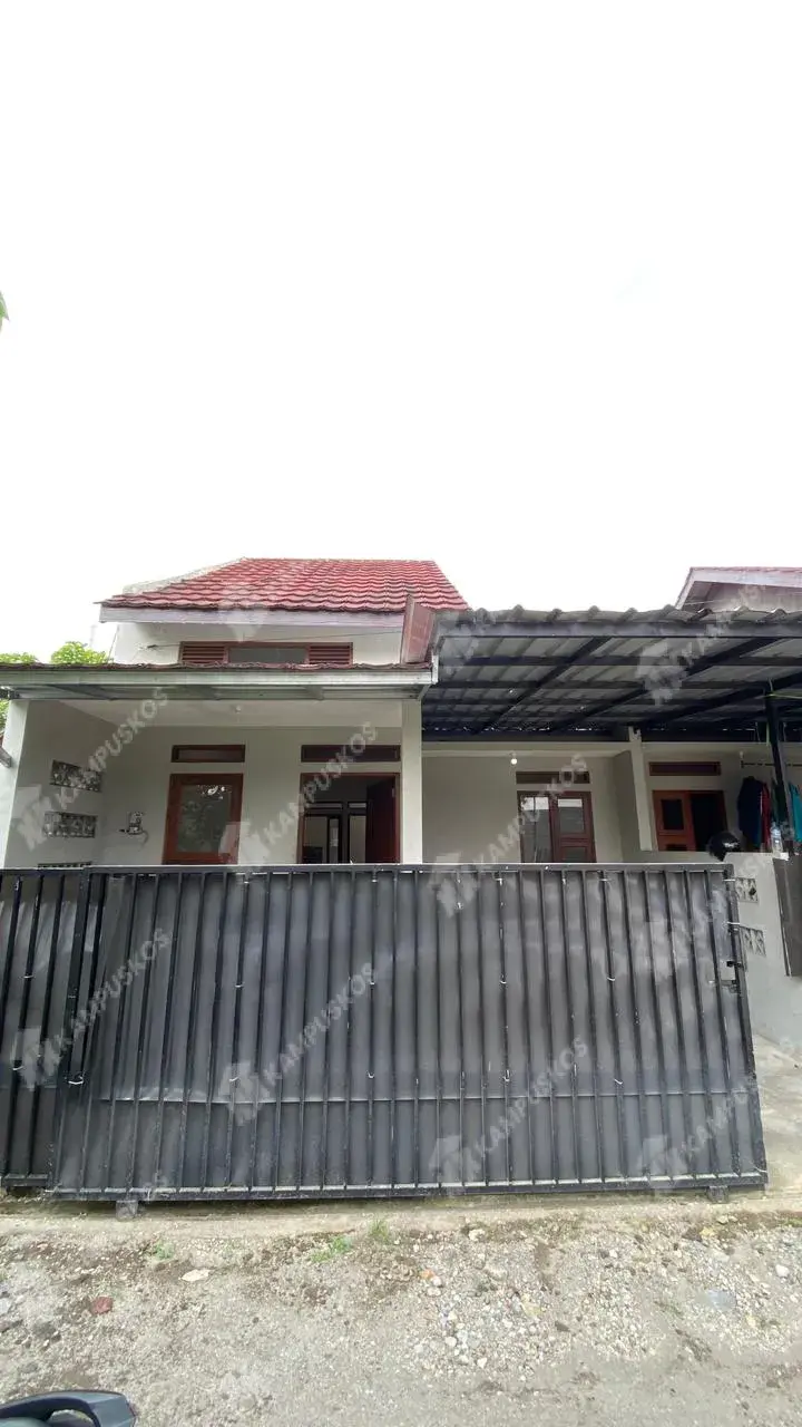 DIKONTRAKKAN RUMAH 2 KAMAR DI PALAGAN KM 9,5 2K04AL071125