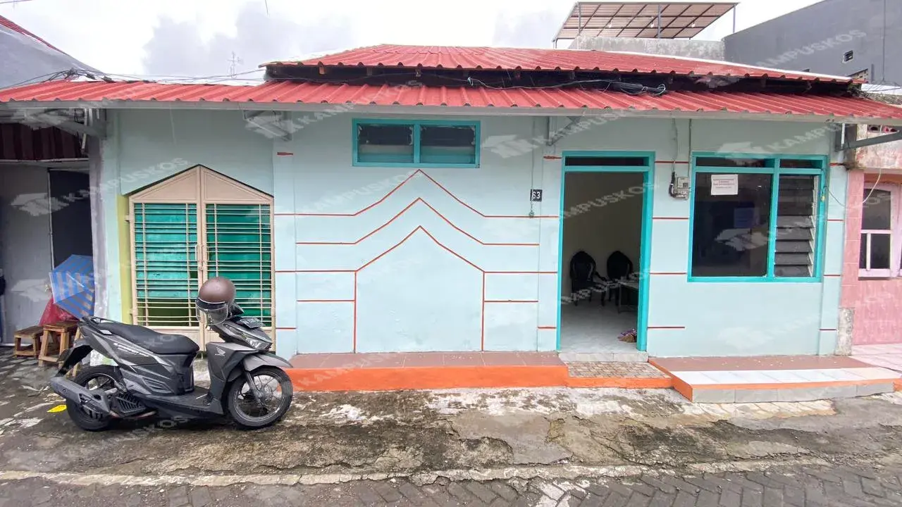 DIKONTRAKAN RUMAH 5 KAMAR AREA UGM UNY 5K02RS151025