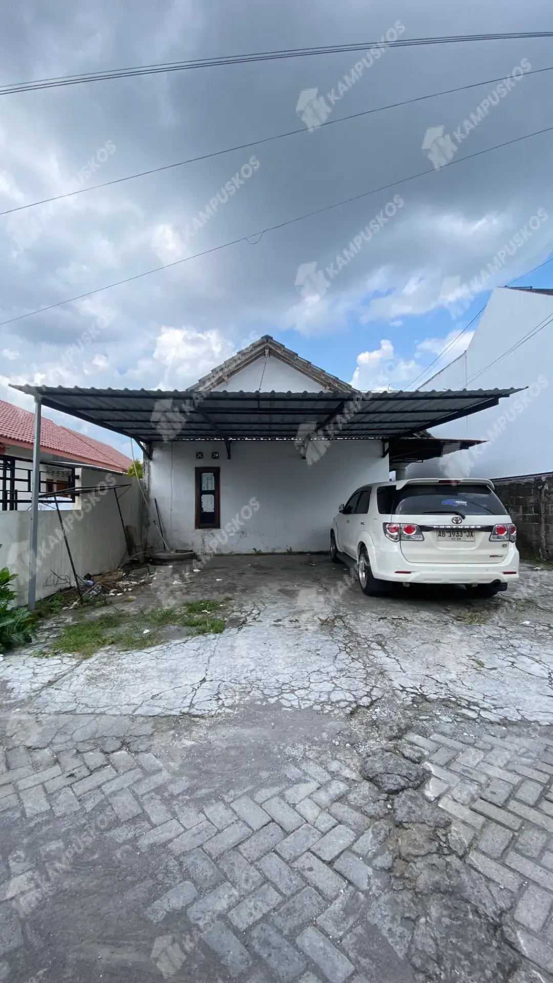 DIKONTRAKAN RUMAH 3 KAMAR LV AREA TAJEM  3K03AL061225