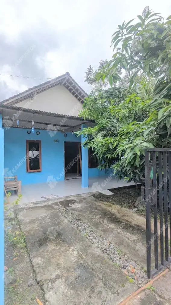 DIKONTRAKAN RUMAH NYAMAN 2 KAMAR AREA PURWOMARTANI 3K03RBS081125