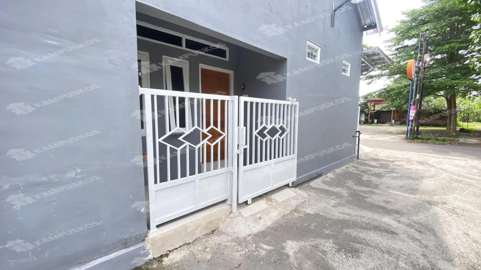 DISEWAKAN RUMAH NYAMAN 1 KAMAR AREA WEDOMARTANI 1K03GA021225