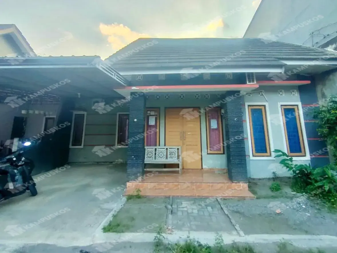 DIKONTRAKAN LV  RUMAH SEMI FURNISHED 3 KAMAR AREA TAJEM MAGUWO 3K03RS041125