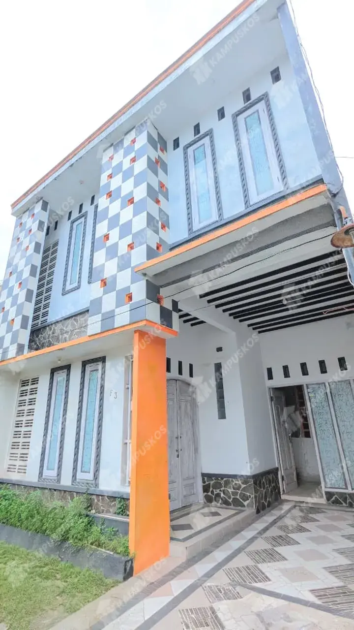 DIKONTRAKAN RUMAH NYAMAN 5 KAMAR AREA SETURAN 5K02RBS071225