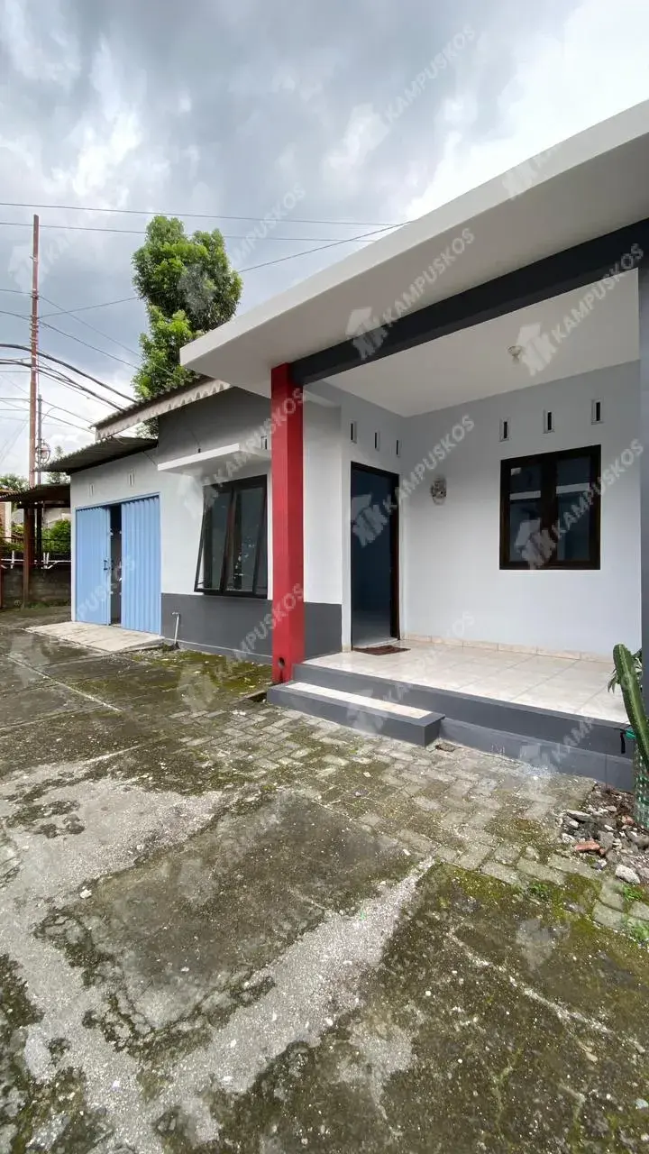 DIKONTRAKAN RUMAH NYAMAN 2 KAMAR AREA JAKAL KM 7 2K03AL040126