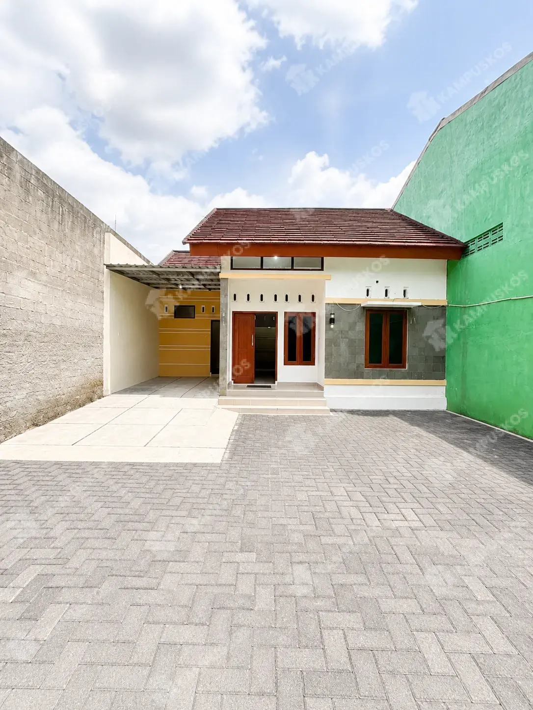 DIKONTRAKAN RUMAH MODERN STRATEGIS 3 KAMAR AREA MAGUWO 3K02R090726