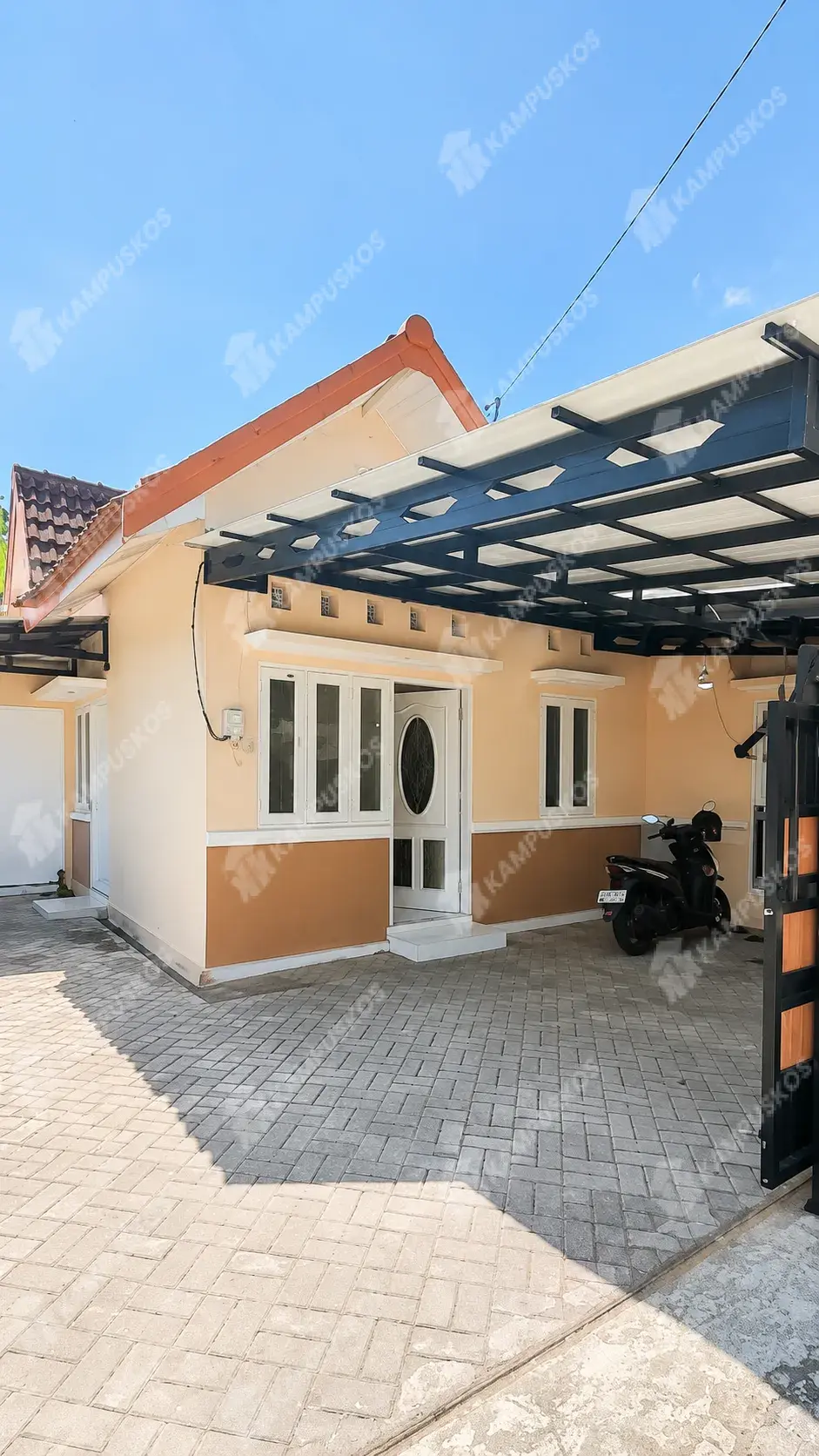 DIKONTRAKAN RUMAH MURAH NYAMAN 2 KAMAR AREA UII PUSAT 2K04DR130726 
