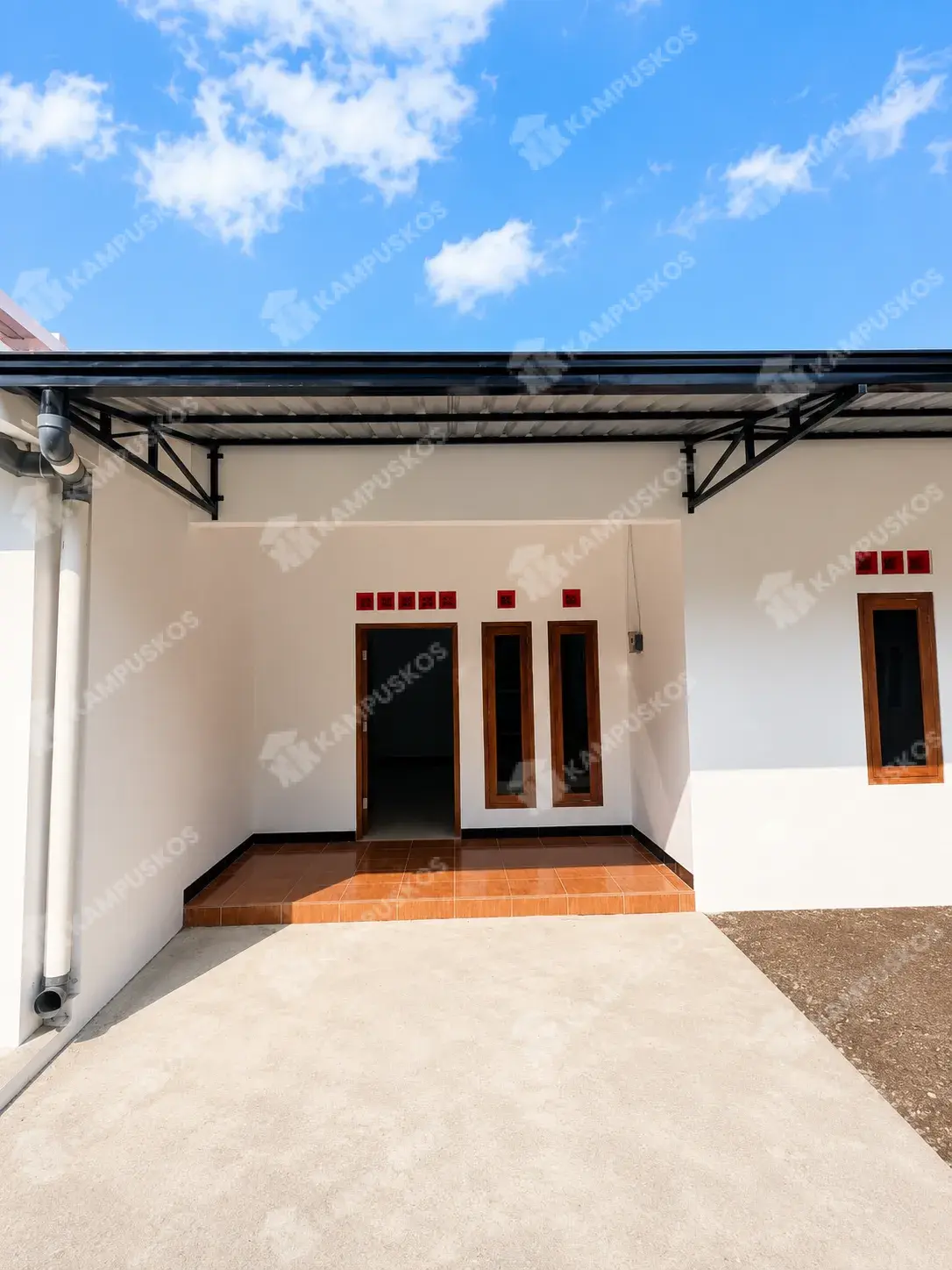 *FOR RENT RUMAH 3 KAMAR SPEK KANTOR DI SEMPU* 3K03DR120726