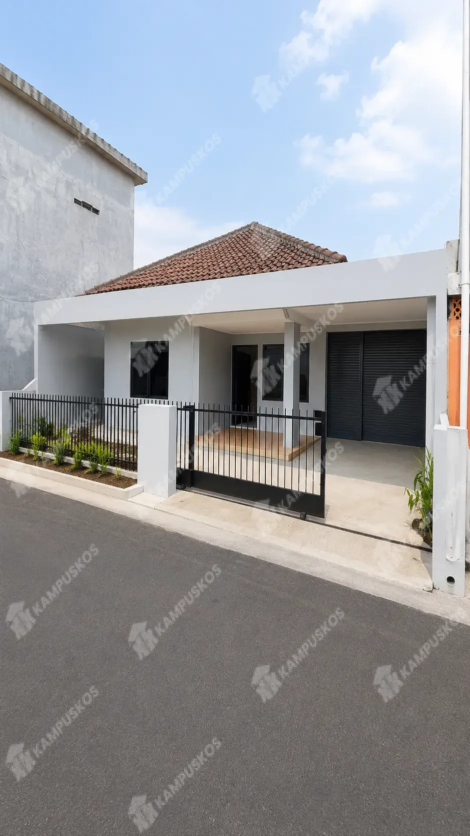 DIKONTRAKAN RUMAH MURAH NYAMAN 9 KAMAR AREA UGM 9K01R030926