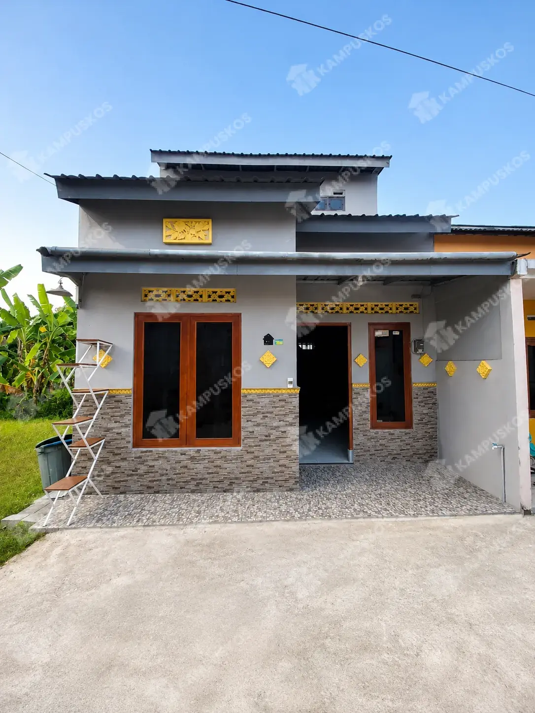 *DIKONTRAKAN RUMAH 3 KAMAR MINIMALIS DAERAH GANJURAN* 3K03ty040826