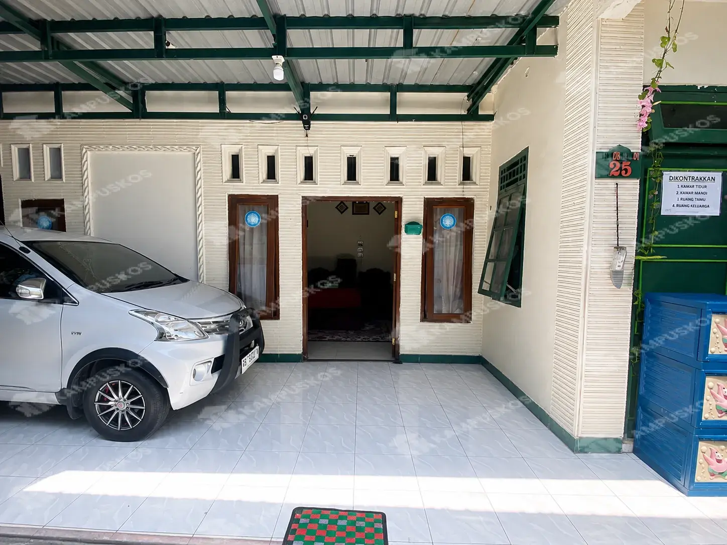 FOR RENT RUMAH 3 KAMAR, LUAS, SEMI FURNISH, 2LANTAI, MAGUWOHARJO  3K03DF120826 