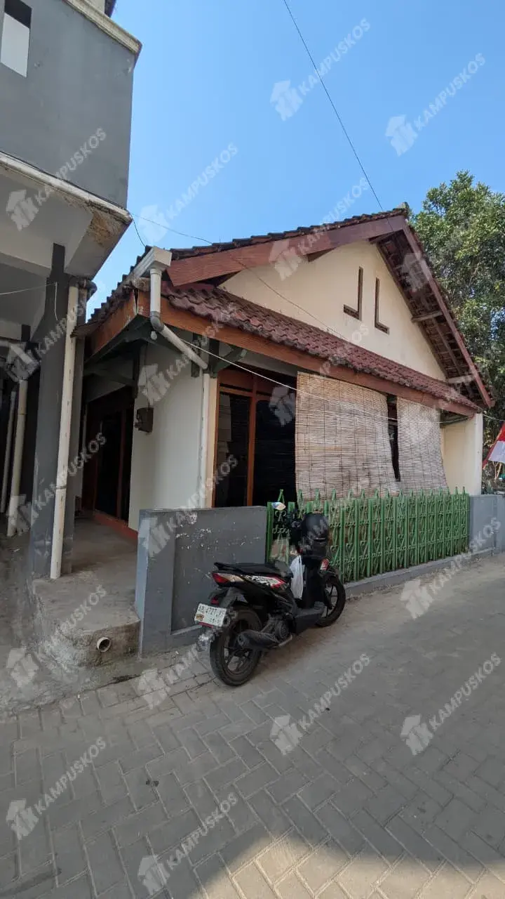 *RUMAH MINIMALIS 1 KM DARI UGM AREA SINDUADI* 2K04DR050926