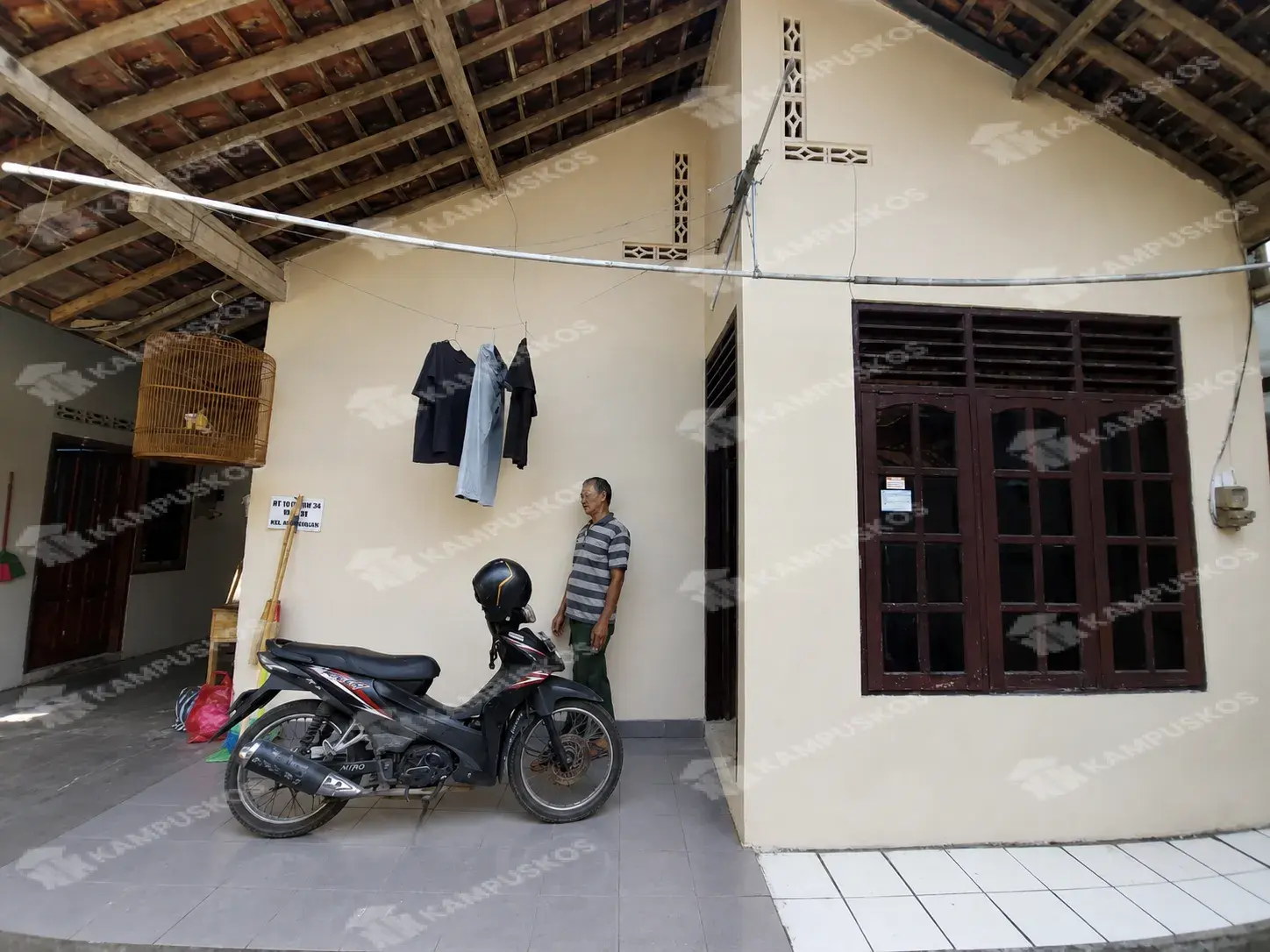 *DISEWAKAN KONTRAKAN RUMAH 5 KAMAR DAERAH PAPRINGAN DIUTAMAKAN MUSLIM (COCOK MAHASISWA)* 5K02TY090926