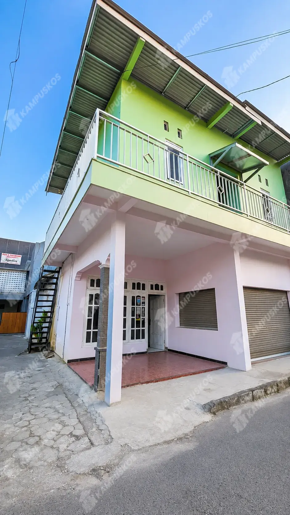 *KONTRAKKAN MURAH AREA SETURAN PINGGIR JALAN COCOK UNTUK USAHA FREE RUKO* 3K02RBS080826