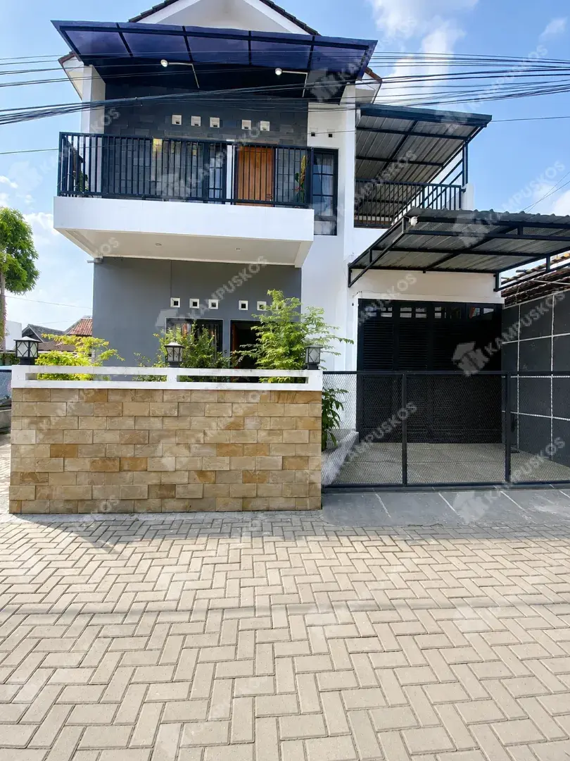 FOR RENT RUMAH 4 KAMAR, LUAS, FULL FURNISHED, 2LANTAI, JAKAL KM7 4K03DF130826