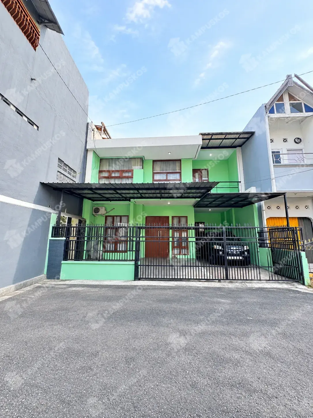DIKONTRAKAN RUMAH MODERN FULL FURNISHED 3 KAMAR AREA SETURAN 4K02R021026