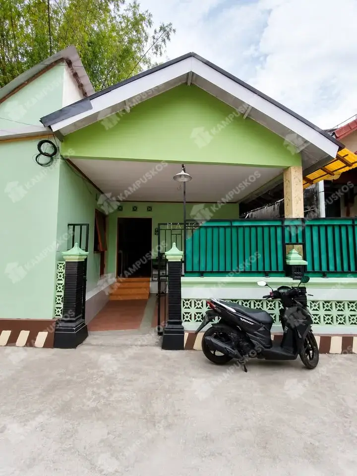*DISEWAKAN KONTRAKAN SELESAI RENOVASI BEBAS SOPAN AREA AMIKOM* 7K03TY061026