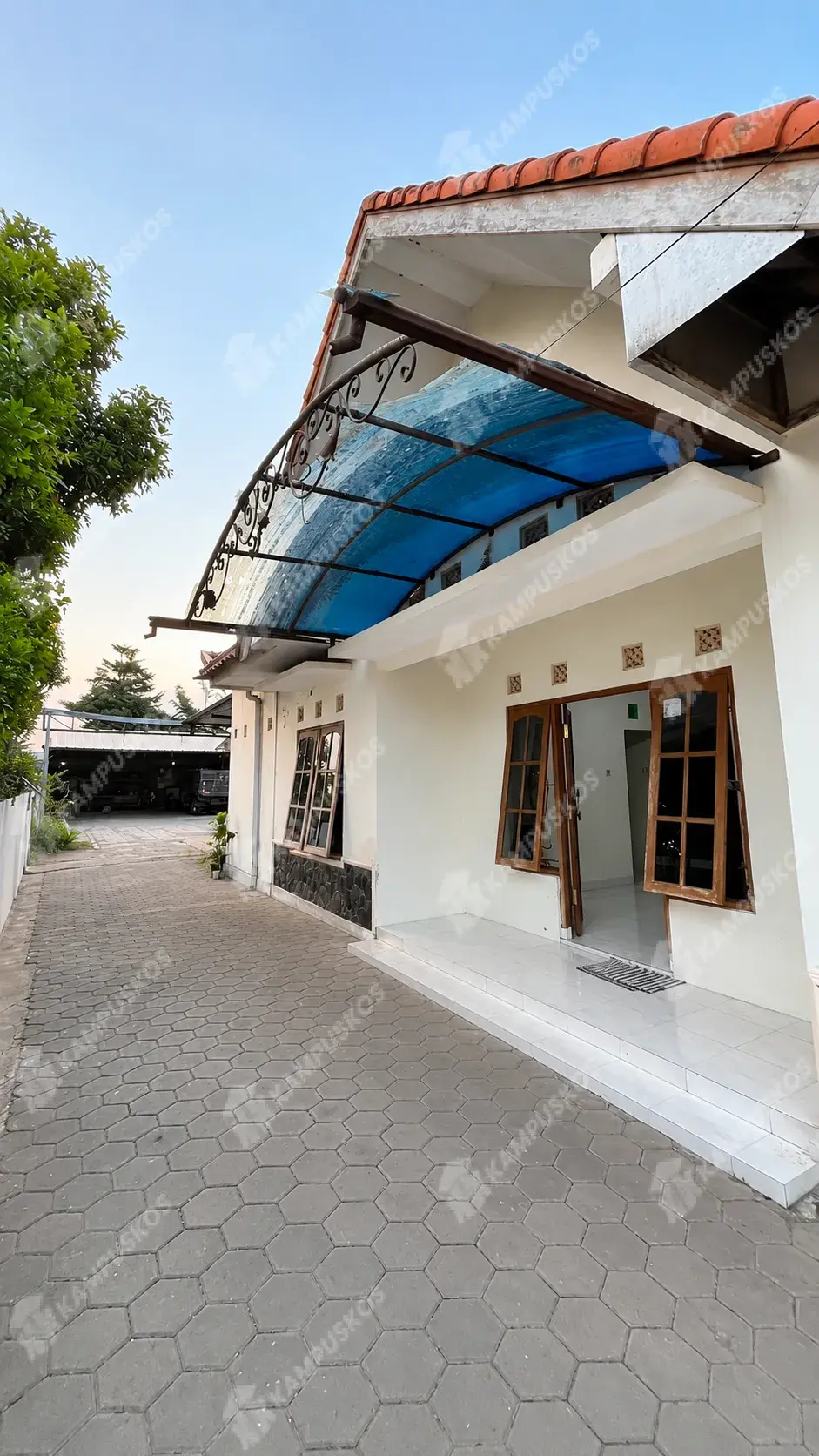 FOR RENT — RUMAH COZY 2 KAMAR SIAP HUNI 2K04AL061126