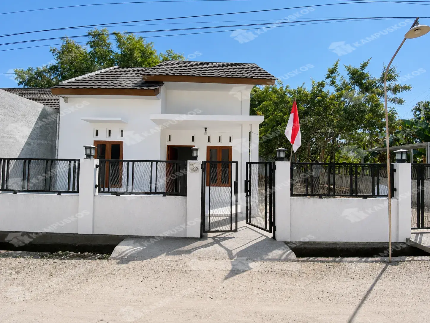 *DISEWAKAN RUMAH BANGUNAN BARU DI KALASAN LINGKUNGAN PERUMAHAN PET FRIENDLY*  2K03GA060826 